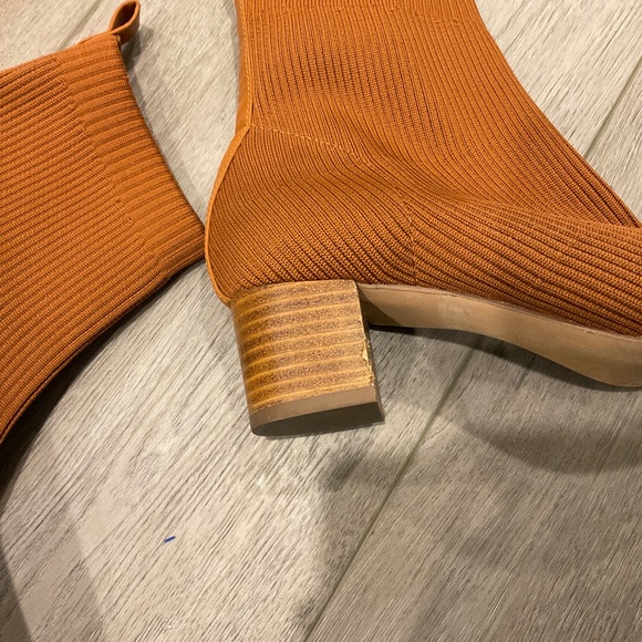 JOIE Boot Bootie Neely Knit Cognac Block Heel  Ribbed Sock Size 9 - Picture 10 of 10